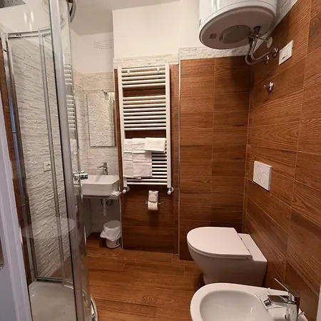 Il Rifugio Dello Sciatore Paradiso Hotel